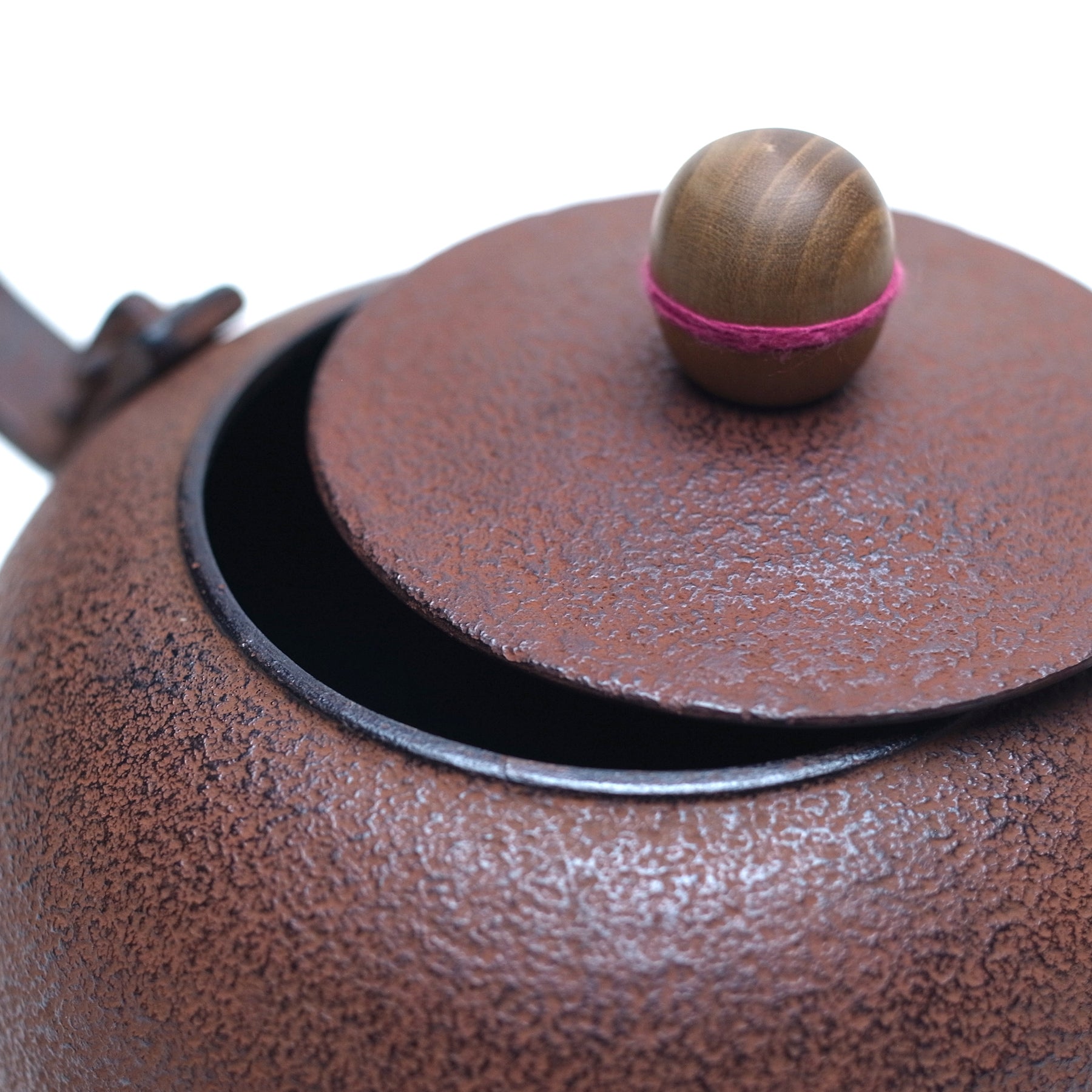 南部鉄瓶｜珈琲ドリップポットB 肌 1.0L – 有限会社薫山工房