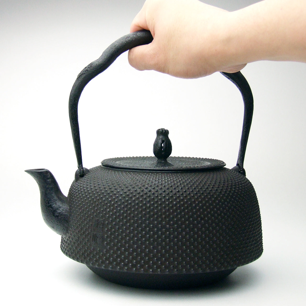 南部鉄瓶｜万代型