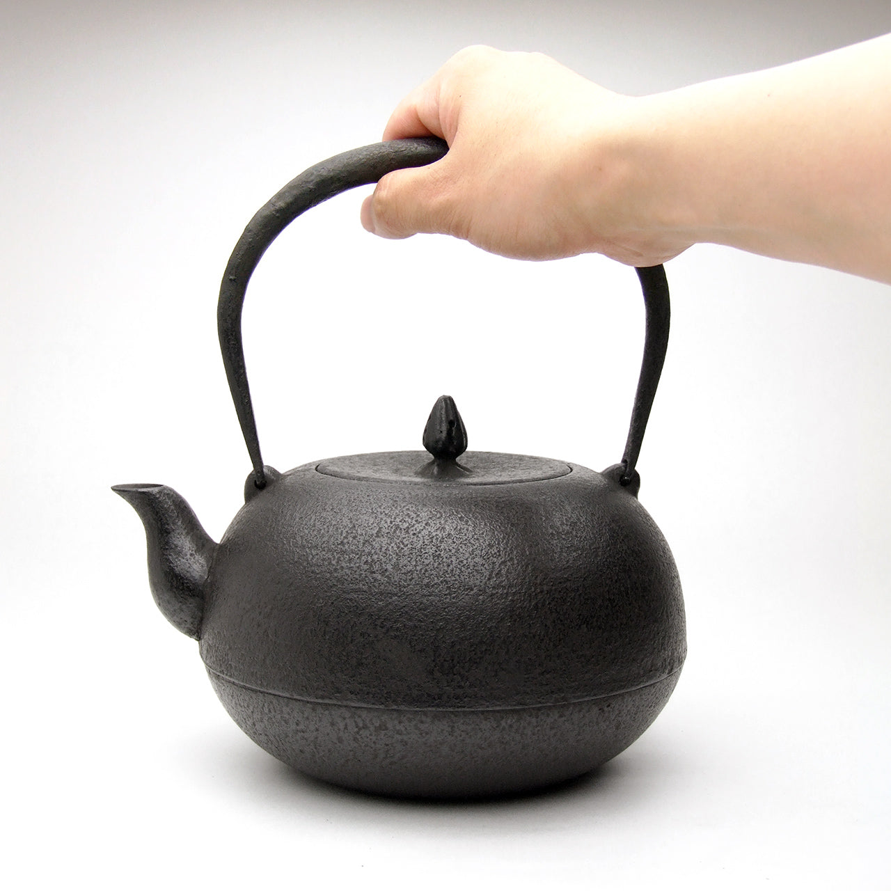 南部鉄瓶｜布団型