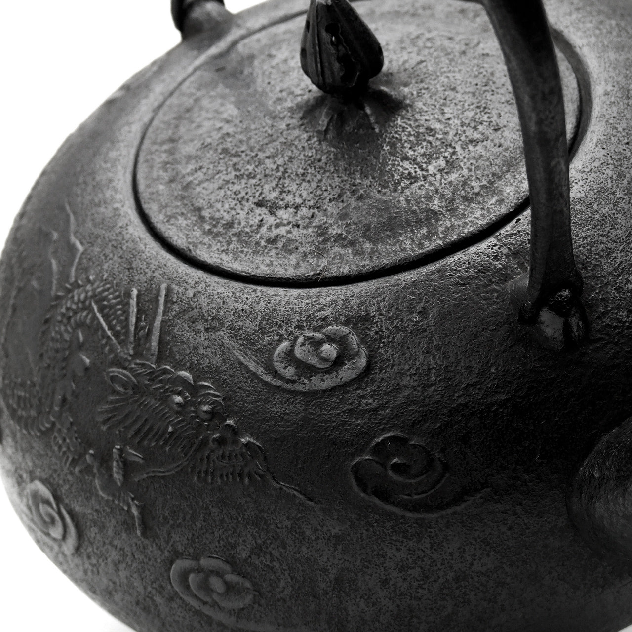 南部鉄瓶｜平丸型