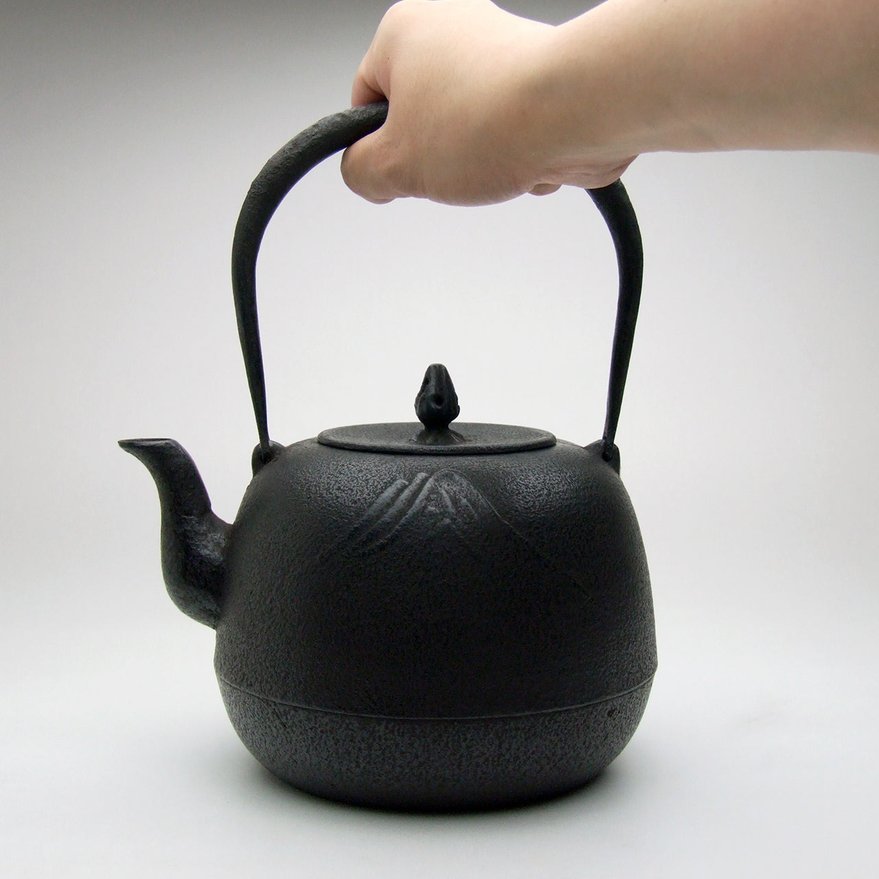 南部鉄瓶｜棗型