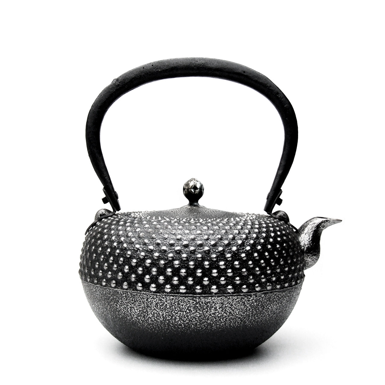 南部鉄瓶｜鉄鉢型（砂鉄）中霰　1.8L