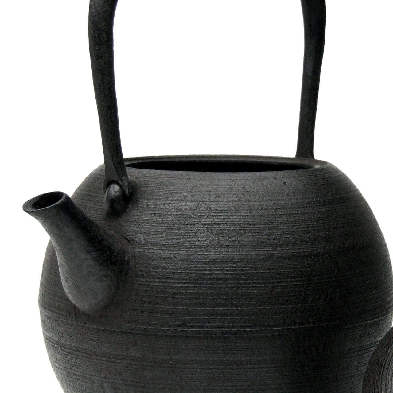 南部鉄瓶｜新珠型 糸目 0.9L – 有限会社薫山工房