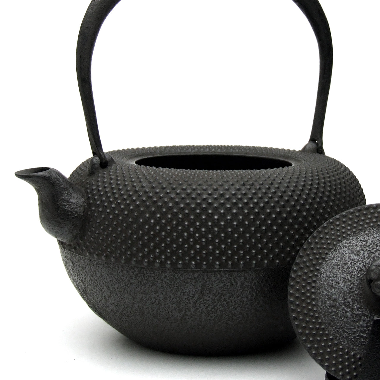 南部鉄瓶｜鉄鉢型