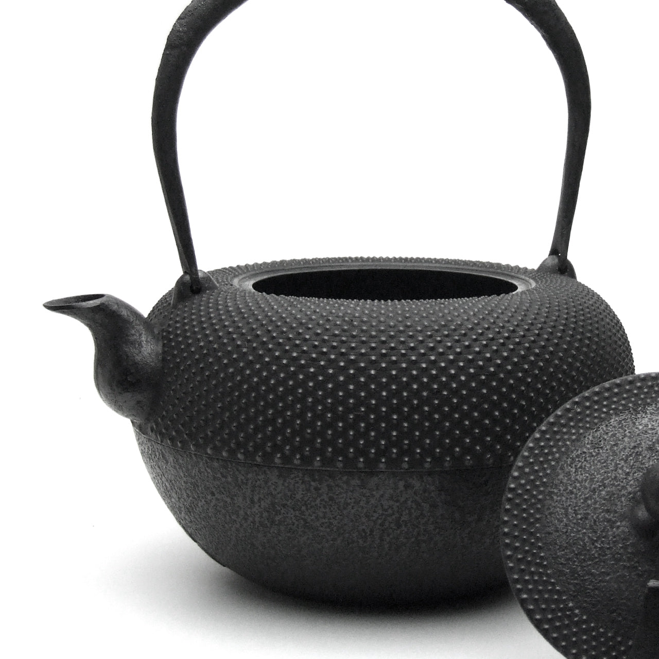 南部鉄瓶｜鉄鉢型